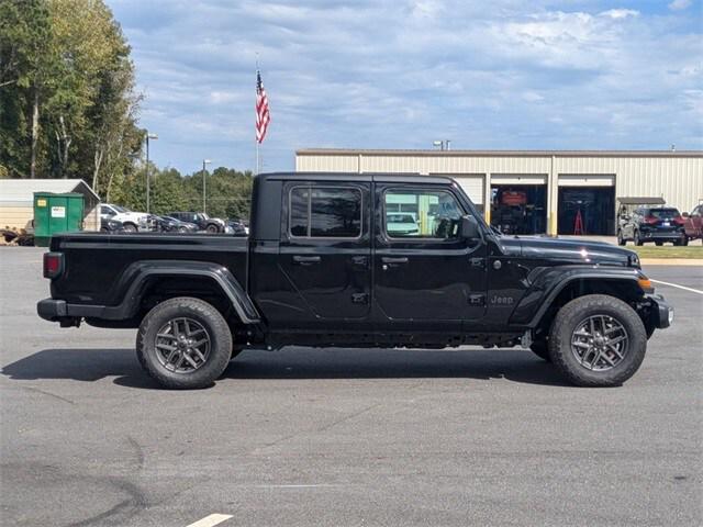 2024 Jeep Gladiator GLADIATOR SPORT S 4X4