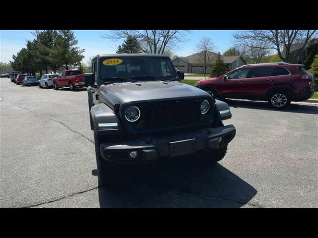 2024 Jeep Gladiator GLADIATOR WILLYS 4X4