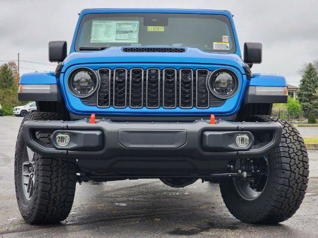 2024 Jeep Gladiator GLADIATOR MOJAVE X 4X4