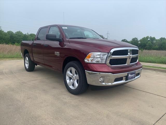 2024 RAM Ram 1500 Classic RAM 1500 CLASSIC TRADESMAN CREW CAB 4X4 57 BOX