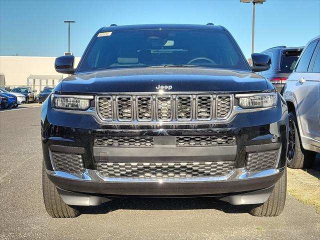 2024 Jeep Grand Cherokee GRAND CHEROKEE L LAREDO 4X4