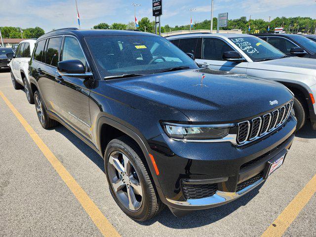 2024 Jeep Grand Cherokee GRAND CHEROKEE L LIMITED 4X4