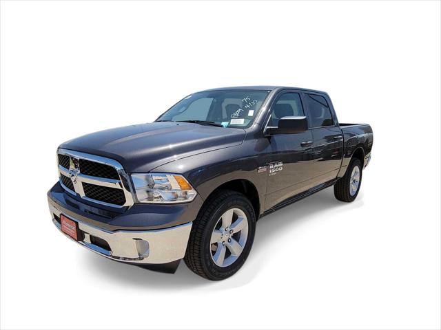 2024 RAM Ram 1500 Classic RAM 1500 CLASSIC TRADESMAN CREW CAB 4X4 57 BOX