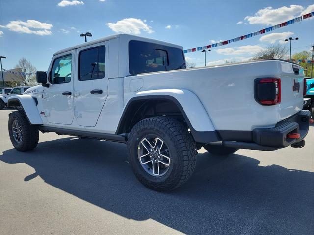 2024 Jeep Gladiator GLADIATOR MOJAVE X 4X4