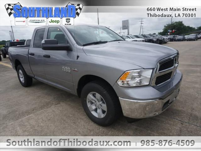 2024 RAM Ram 1500 Classic RAM 1500 CLASSIC TRADESMAN QUAD CAB 4X4 64 BOX