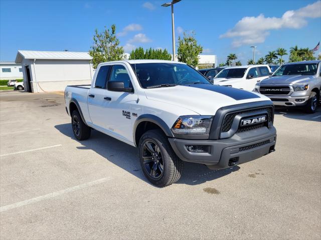 2024 RAM Ram 1500 Classic RAM 1500 CLASSIC WARLOCK QUAD CAB 4X4 64 BOX