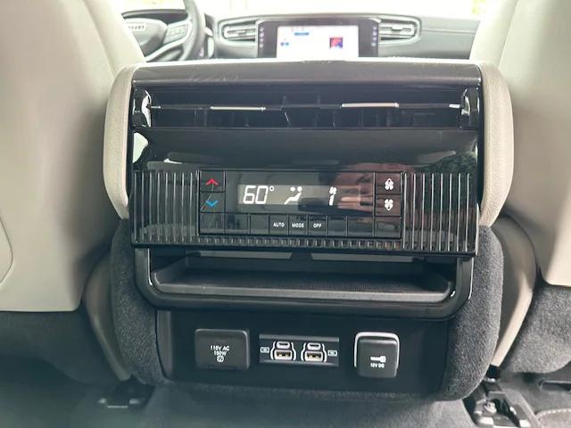 2024 Jeep Wagoneer Series I 4x4