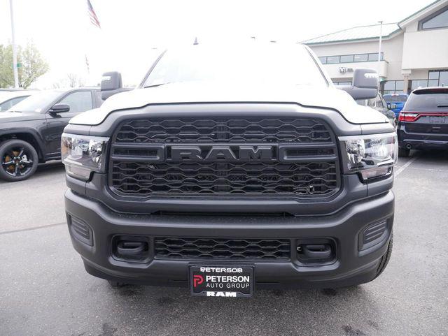 2024 RAM Ram 3500 RAM 3500 TRADESMAN CREW CAB 4X4 8 BOX