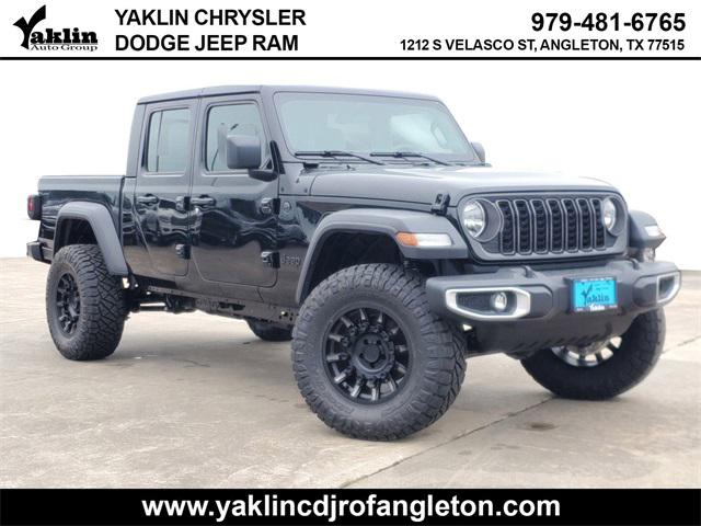 2024 Jeep Gladiator GLADIATOR SPORT 4X4