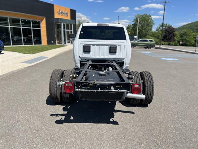 2024 RAM Ram 3500 Chassis Cab RAM 3500 TRADESMAN CHASSIS REGULAR CAB 4X4 60 CA