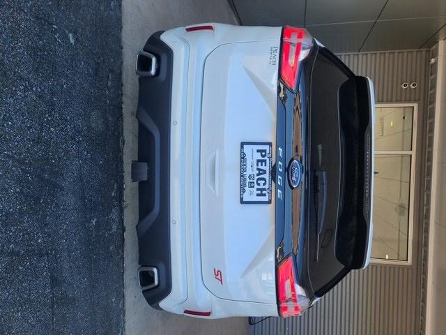 2023 Ford Edge ST