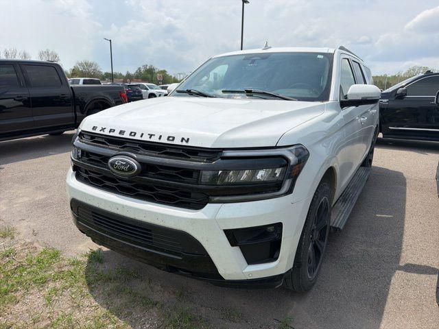 2022 Ford Expedition Limited MAX