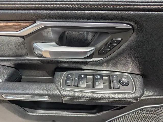 2019 Ram 1500 Laramie Crew Cab 4x4 57 Box