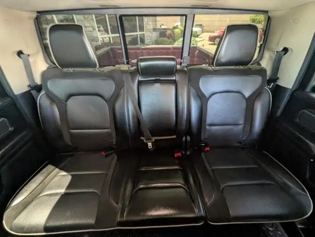 2019 Ram 1500 Laramie Crew Cab 4x4 57 Box