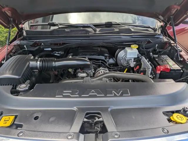 2019 Ram 1500 Laramie Crew Cab 4x4 57 Box