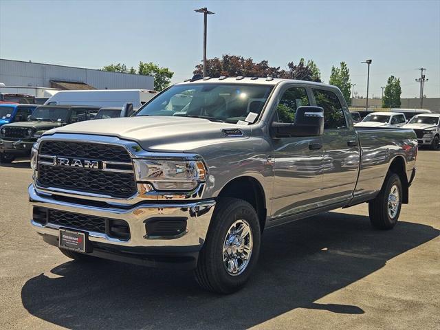 2024 RAM Ram 3500 RAM 3500 TRADESMAN CREW CAB 4X4 8 BOX