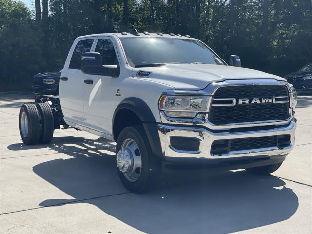 2024 RAM Ram 5500 Chassis Cab RAM 5500 TRADESMAN CHASSIS CREW CAB 4X4 60 CA