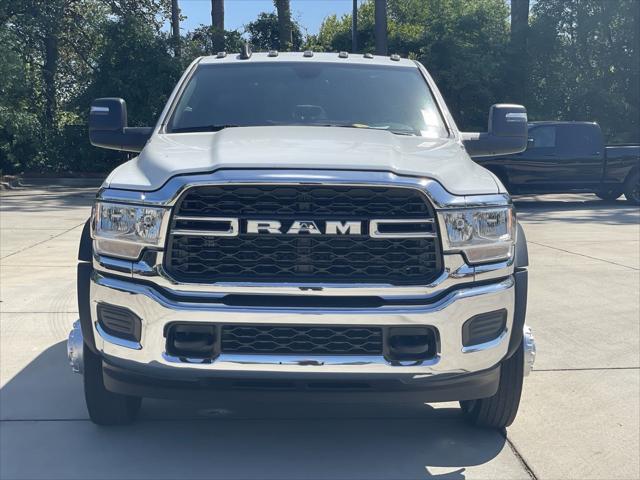 2024 RAM Ram 5500 Chassis Cab RAM 5500 TRADESMAN CHASSIS CREW CAB 4X4 60 CA