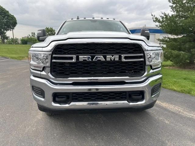 2024 RAM Ram 3500 RAM 3500 TRADESMAN CREW CAB 4X4 8 BOX