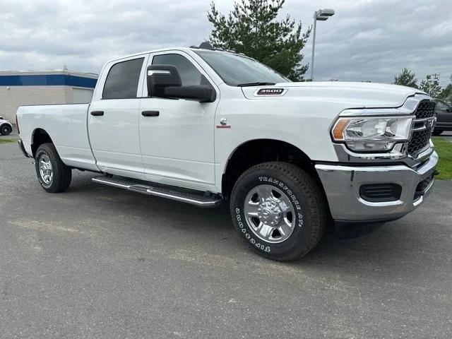 2024 RAM Ram 3500 RAM 3500 TRADESMAN CREW CAB 4X4 8 BOX