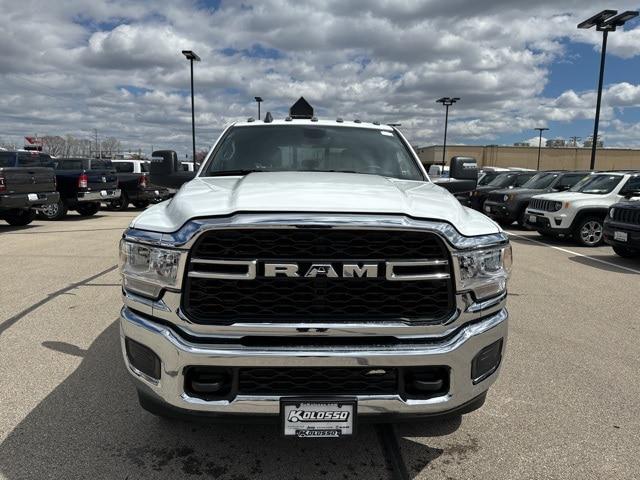 2024 RAM Ram 2500 RAM 2500 TRADESMAN CREW CAB 4X4 64 BOX