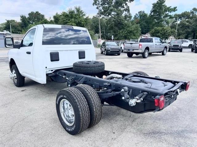 2024 RAM Ram 3500 Chassis Cab RAM 3500 TRADESMAN CHASSIS REGULAR CAB 4X4 60 CA