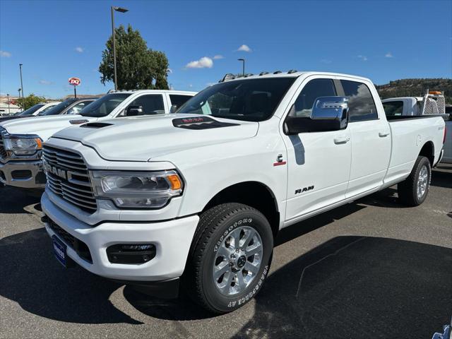 2024 RAM Ram 3500 RAM 3500 LARAMIE CREW CAB 4X4 8 BOX