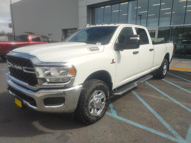 2024 RAM Ram 3500 RAM 3500 TRADESMAN CREW CAB 4X4 8 BOX