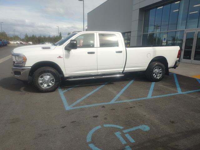 2024 RAM Ram 3500 RAM 3500 TRADESMAN CREW CAB 4X4 8 BOX