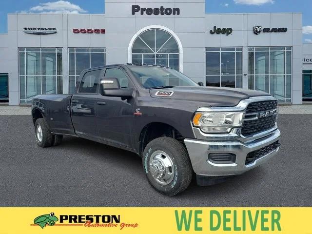 2024 RAM Ram 3500 RAM 3500 TRADESMAN CREW CAB 4X4 8 BOX