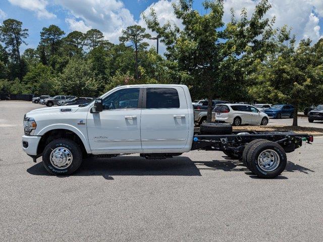 2024 RAM Ram 3500 Chassis Cab RAM 3500 LIMITED CREW CAB CHASSIS 4X4 60 CA