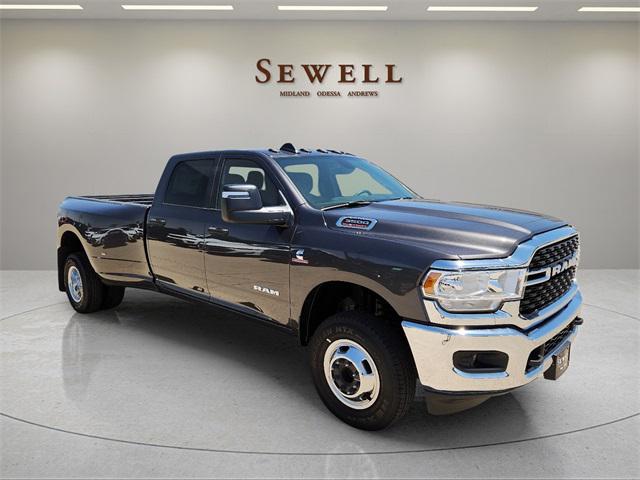 2024 RAM Ram 3500 RAM 3500 LONE STAR CREW CAB 4X4 8 BOX