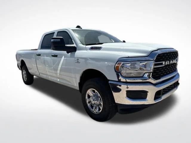 2024 RAM Ram 3500 RAM 3500 TRADESMAN CREW CAB 4X4 8 BOX