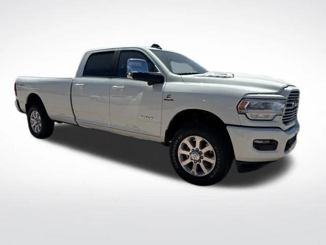 2024 RAM Ram 3500 RAM 3500 LARAMIE CREW CAB 4X4 8 BOX