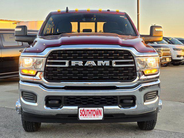 2024 RAM Ram 3500 RAM 3500 TRADESMAN CREW CAB 4X4 8 BOX