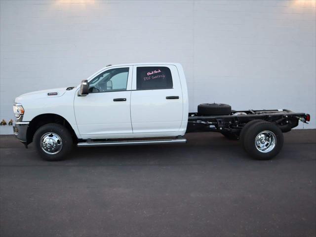 2024 RAM Ram 3500 Chassis Cab RAM 3500 TRADESMAN CREW CAB CHASSIS 4X4 60 CA