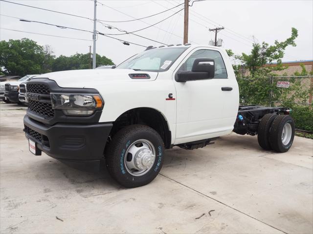 2024 RAM Ram 3500 Chassis Cab RAM 3500 TRADESMAN CHASSIS REGULAR CAB 4X4 60 CA