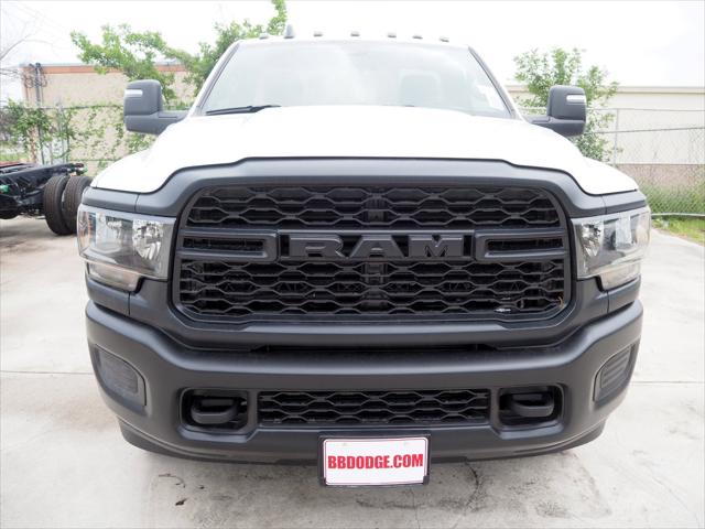 2024 RAM Ram 3500 Chassis Cab RAM 3500 TRADESMAN CHASSIS REGULAR CAB 4X4 60 CA