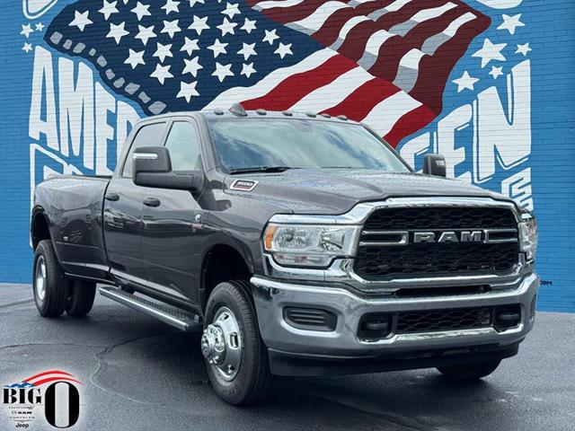2024 RAM Ram 3500 RAM 3500 TRADESMAN CREW CAB 4X4 8 BOX