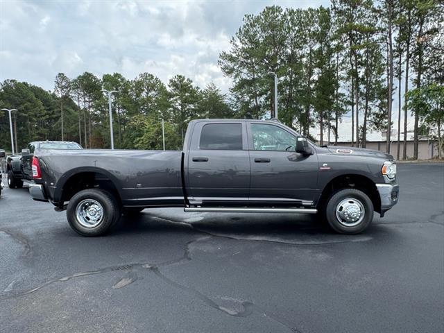 2024 RAM Ram 3500 RAM 3500 TRADESMAN CREW CAB 4X4 8 BOX