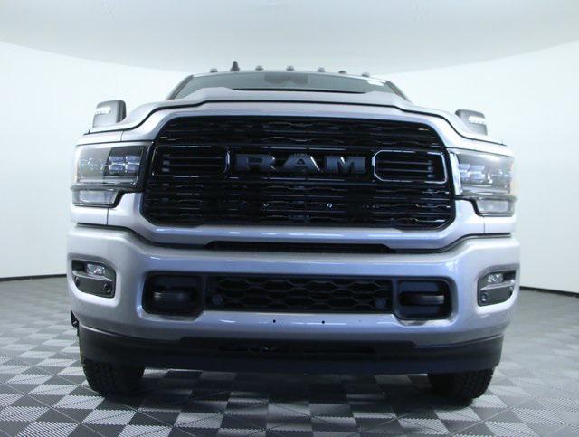 2024 RAM Ram 3500 RAM 3500 LIMITED MEGA CAB 4X4 64 BOX