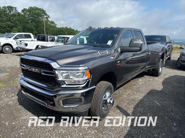 2024 RAM Ram 3500 RAM 3500 TRADESMAN CREW CAB 4X4 8 BOX