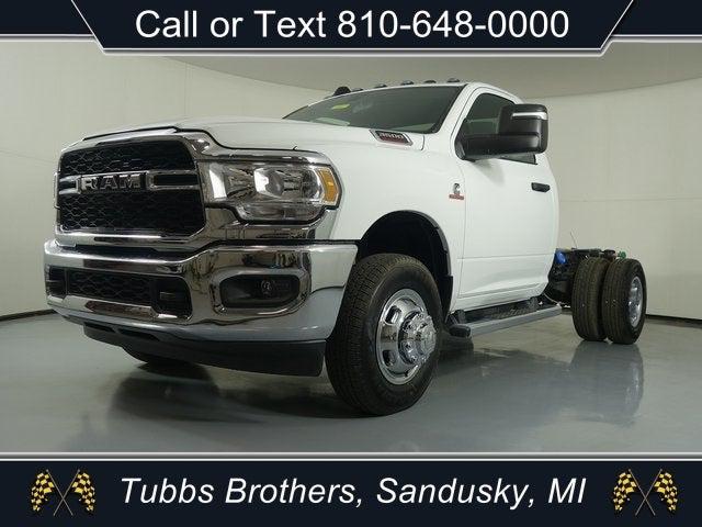 2024 RAM Ram 3500 Chassis Cab RAM 3500 TRADESMAN CHASSIS REGULAR CAB 4X4 60 CA