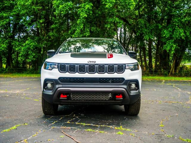 2024 Jeep Compass COMPASS TRAILHAWK 4X4