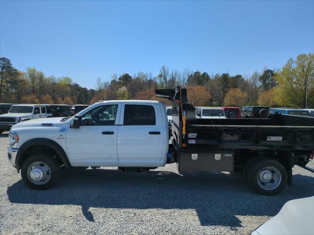 2024 RAM Ram 5500 Chassis Cab RAM 5500 TRADESMAN CHASSIS CREW CAB 4X4 84 CA