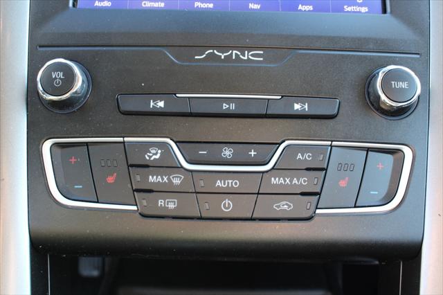 2020 Ford Fusion Hybrid SEL