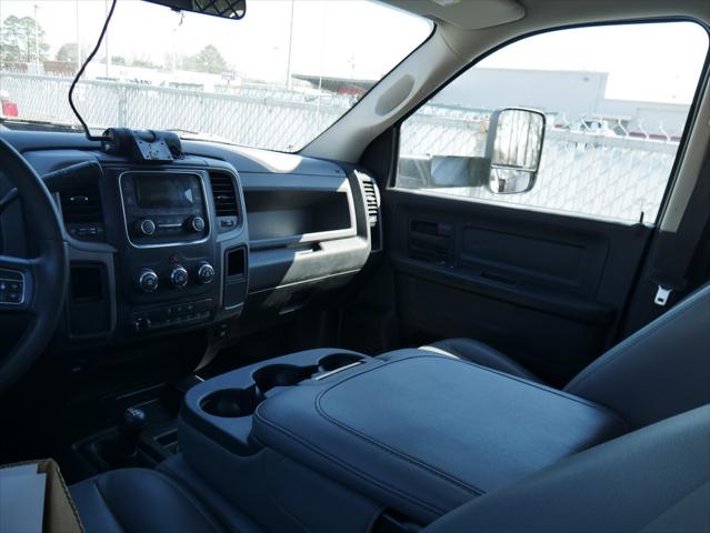 2017 Ram 4500 Chassis Tradesman/SLT/Laramie