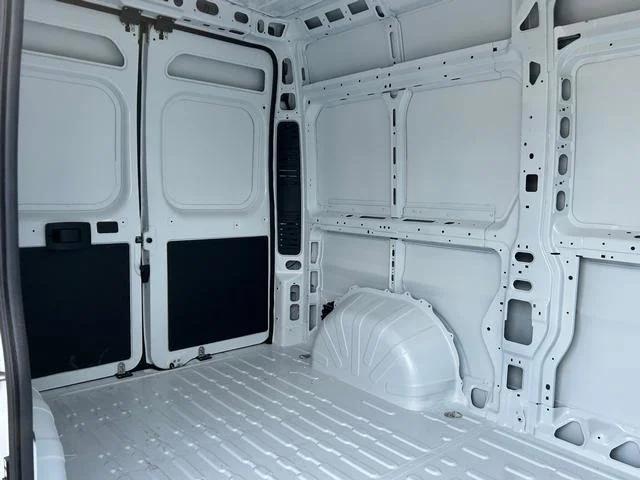 2024 Ram ProMaster Cargo Van Tradesman High Roof 136" WB w/Pass Seat