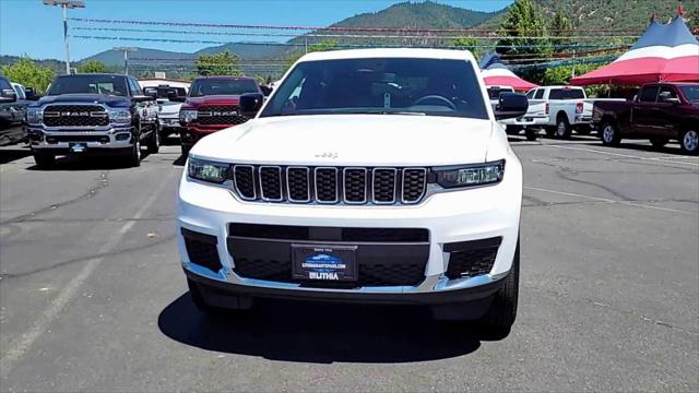 2024 Jeep Grand Cherokee GRAND CHEROKEE L LAREDO 4X4