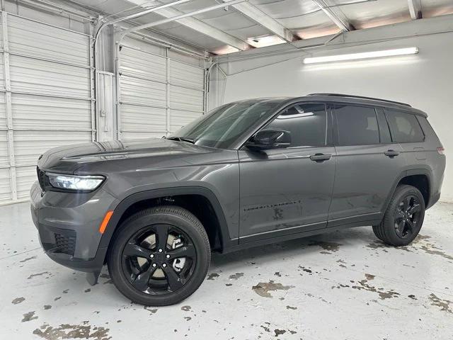 2024 Jeep Grand Cherokee GRAND CHEROKEE L ALTITUDE 4X4